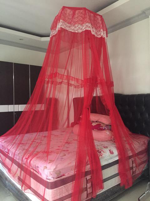 Kelambu Gantung Tile Rumbai Merah
