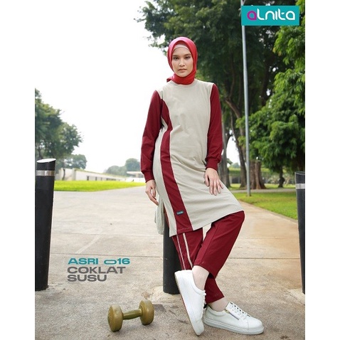 SETELAN SPORT SYAR'I ALNITA ASRI 016