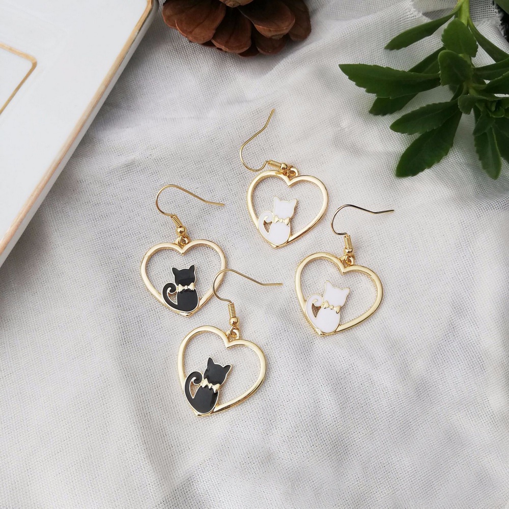 Anting Giwang Model Kucing / Kelinci / Bunga / Bulan / Bintang Dengan Payet Untuk Wanita