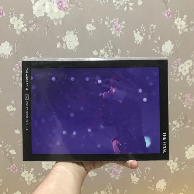 ESSAY BOOK SUGA WT FINAL