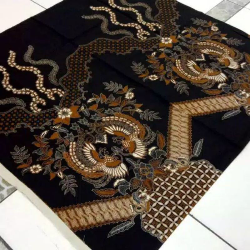 kain batik solo motif tugu merak