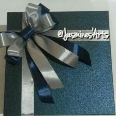 

Best produk Kotak Kado/Gift Box Kotak Kado / Kotak Hadiah / Kotak Kado Gift Box 30x30 tinggi10cm. 10