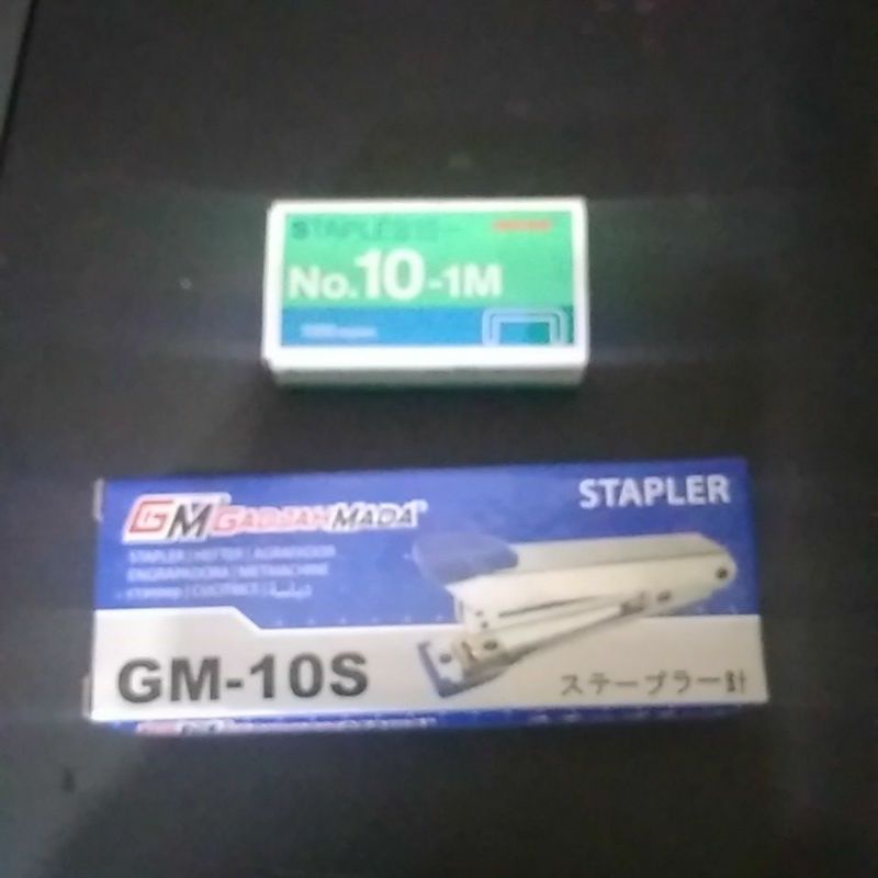 

stepler +isi staples