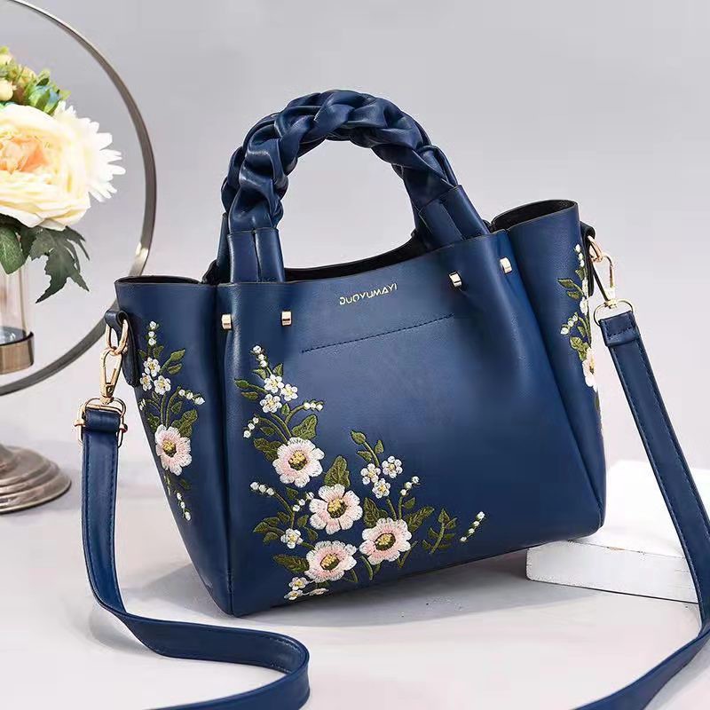 JK 625 TAS SELEMPANG BUNGA BORDIR BAG IMPORT  Y11875 Z2122  E584 C8176 U4019 BIRU