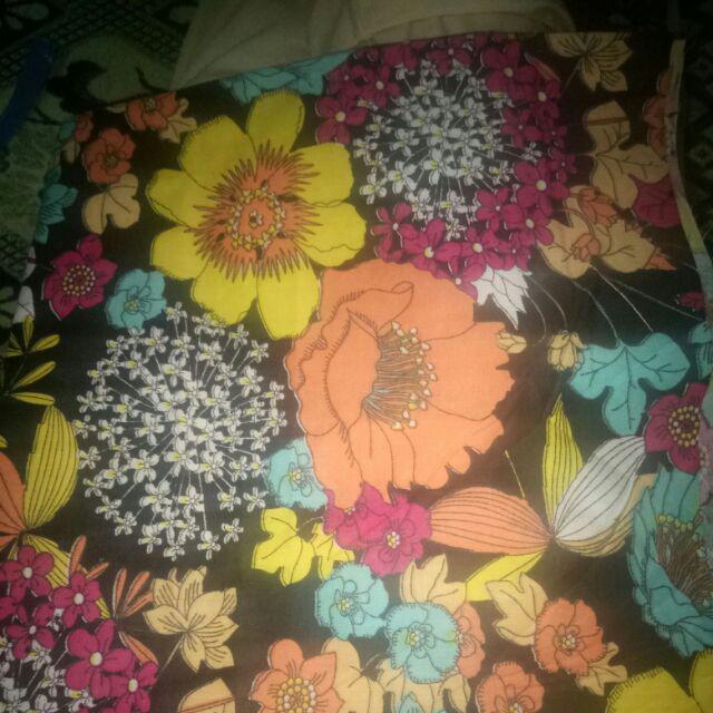 Poppy Season - Kain Katun Lokal Meteran Star