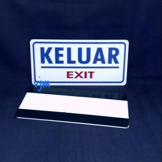 

Sign board acrylic KELUAR / EXIT uk. 20x9,5cm, sign label akrilik