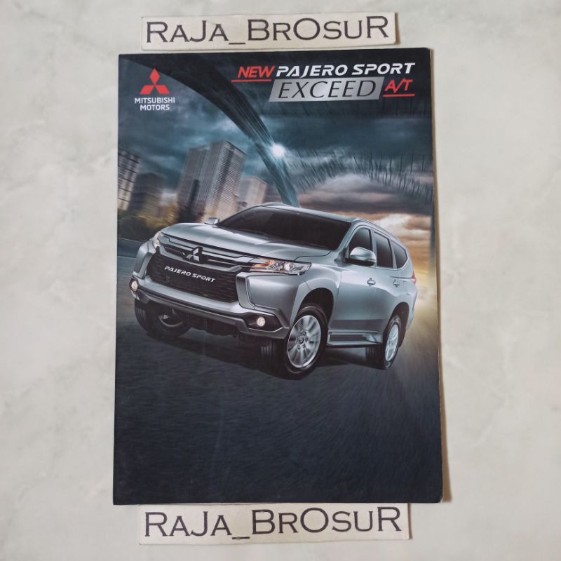 Poster brosur katalog leaflet Mitsubishi Pajero Sport Exceed A/T 2018