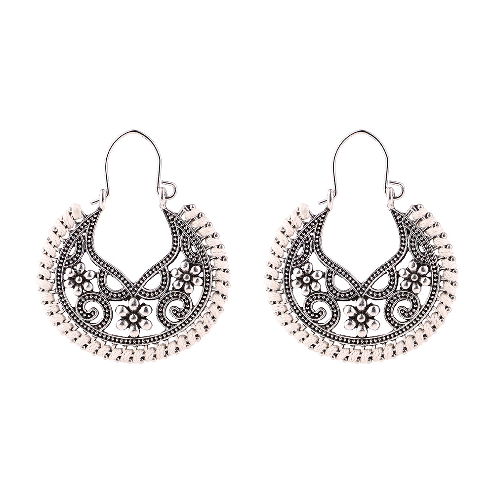 Anting Rumbai Warna Silver Gaya Vintage Bohemian Tibet Etnik Indian Untuk Wanita