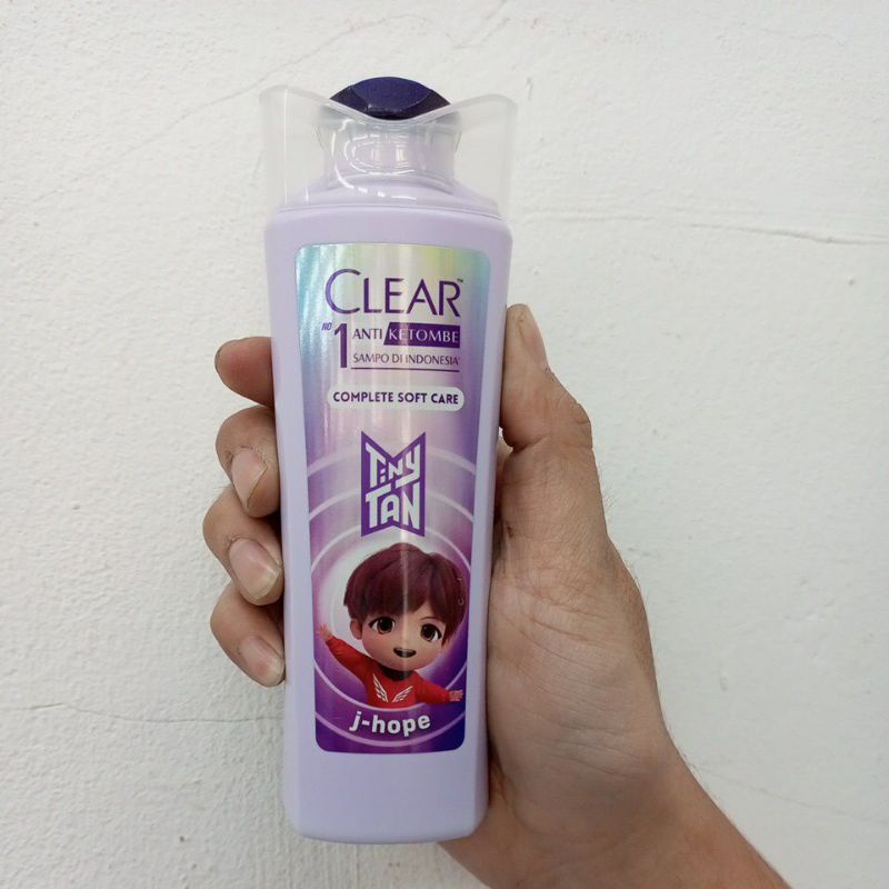 Clear Shampo Anti Ketombe Spesial Edition TinyTan BTS  160ml