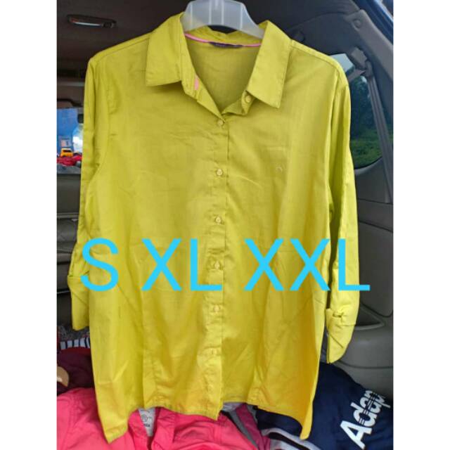 Kemeja branded wanita