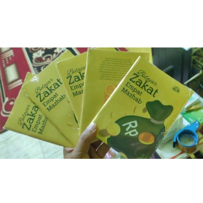 Buku Fikih zakat Menurut 4 Madzhab IASS SIDOGIRI