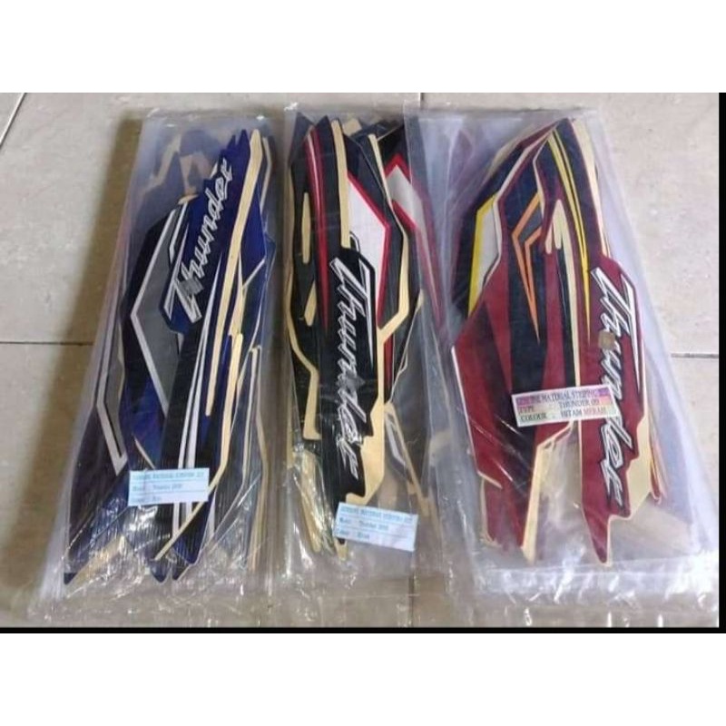 striping / stiker Lis bodi thunder 125