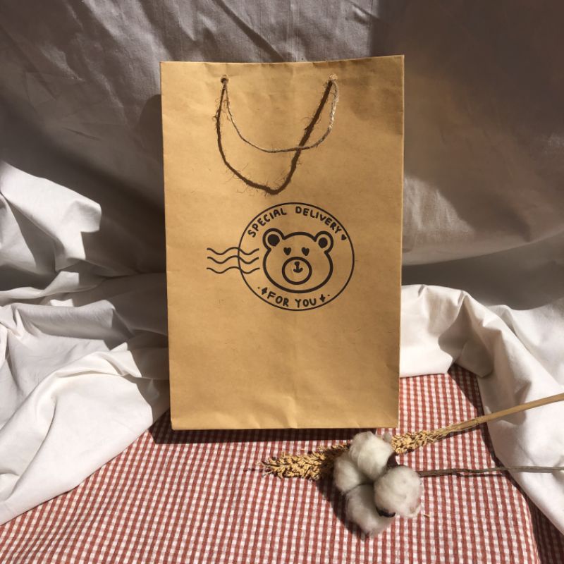 

Packaging Paperbag motif Beruang
