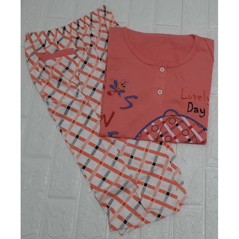 Baju dan celana tidur wanita remaja pink (M,L) motif boneka