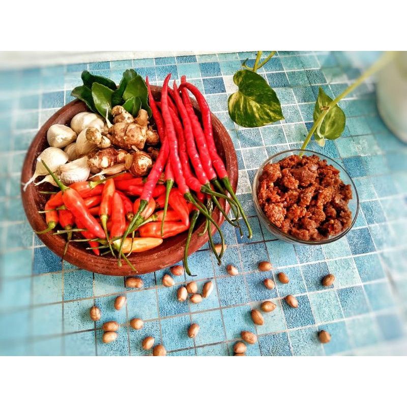 

sambel pecel homemade 100% tanpa pengawet khas kebumen 250gr