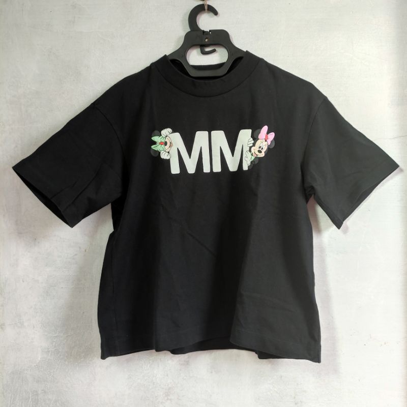 KAOS MINNIE MOUSE , UT UNIQLO X DISNEY