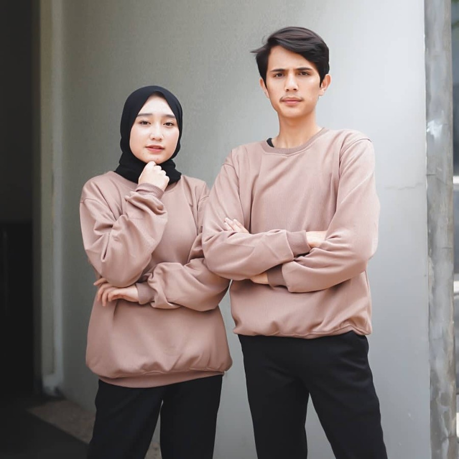 Sweater Crewneck Polos Bahan Tebal Premium Pria Wanita M L XL XXL