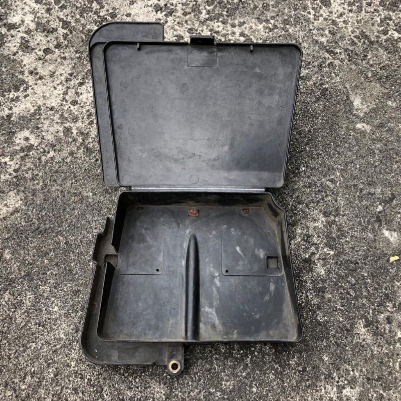 toolbox toolkit bagasi bawah jok Honda Astrea 800 astrea800 Asdap original
