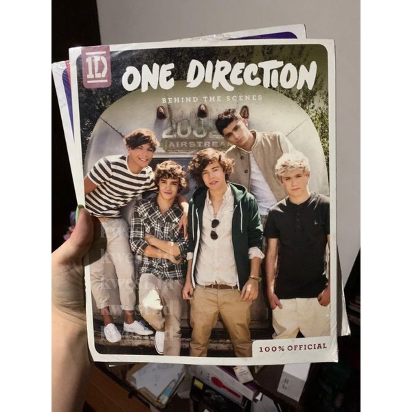 [READY] One Direction Behind The Scenes 100% Official Book / Magazine - Harry Styles Zayn Malik LIAM PAYNE NIALL HORAN LOUIS TOMLINSON TICKET WALLS KONSER LOVE ON TOUR PLEASING MERCH ALBUM TAKE ME HOME UP ALL NIGHT BUKU HOODIE TOTE BAG