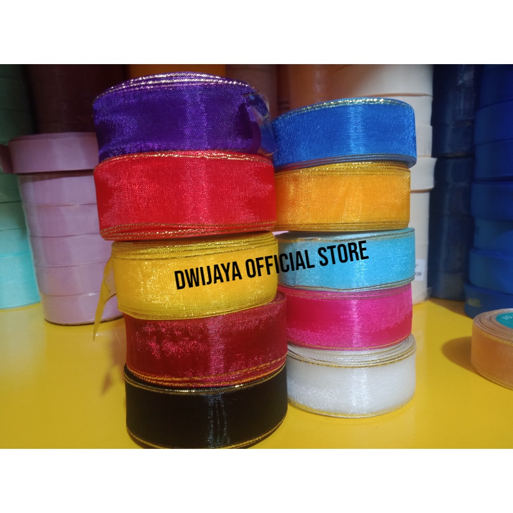 

Pita Organdi Lis mas Warna Kuning 1 inchi per Roll