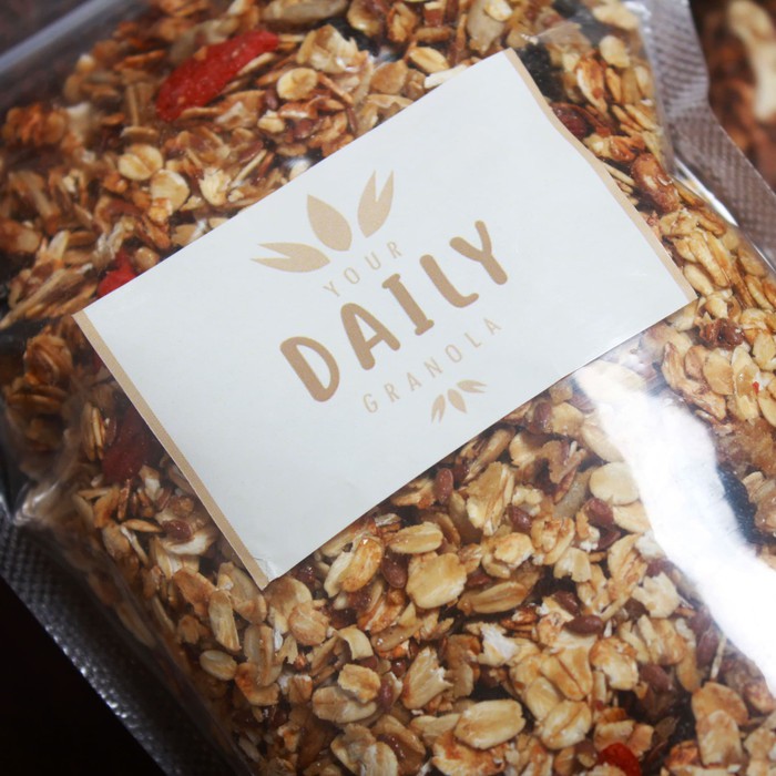 Granola 500 gr Crispy Roasted (Mix Goji Berry &amp; Kismis &amp; Seed) By Your Daily Granola - Cereal Oat