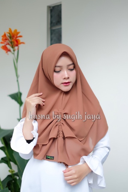 HUSNA | Khimar Instan Serut (Sisa Putih)