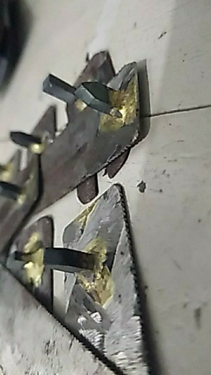 Platina Widia Super Joss Tanpa Peyangga Atau Pendingin Tumpul Dan Lancip