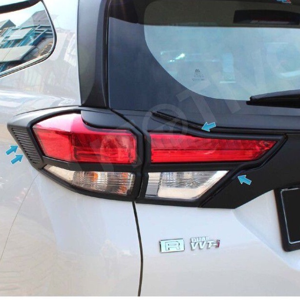 Garnish Lampu Belakang All New Rush Terios 2018-2024 Hitam Doff