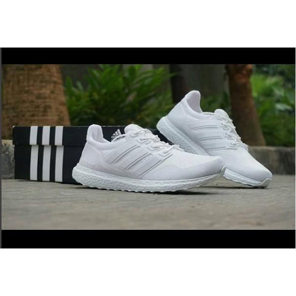 Sepatu Adidas Ultraboost Grade Ori