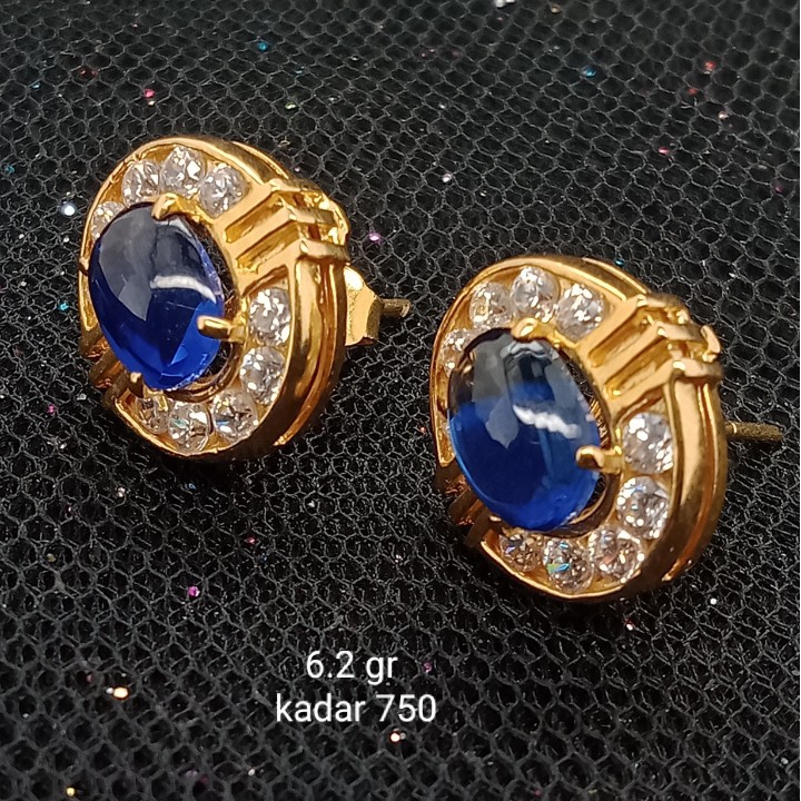 Anting Emas 17 K - 6.2gr Kadar 750 - 3574