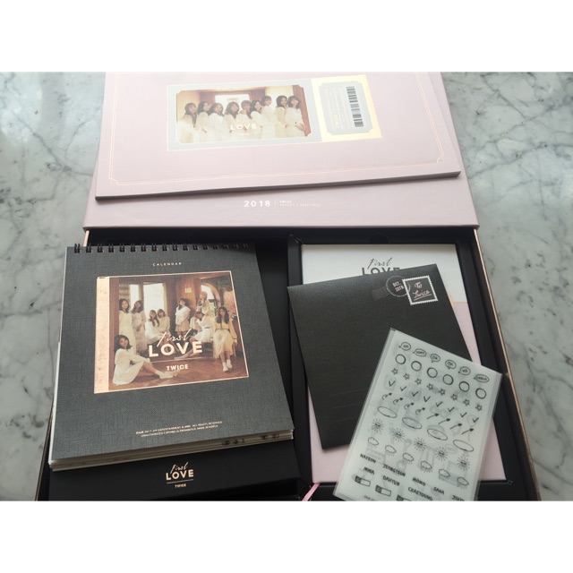 Twice Season Greeting 2018