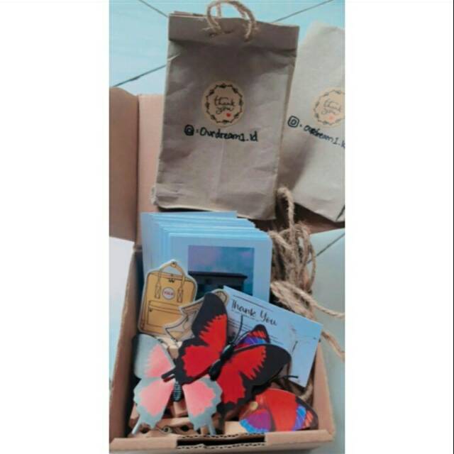 Cetak Foto Polaroid Box Paket B.