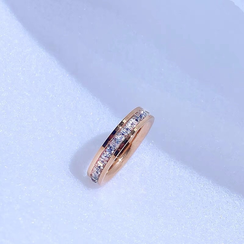 Cincin Titanium Warna Rosegold Diamond Korea Fashion Style Trending