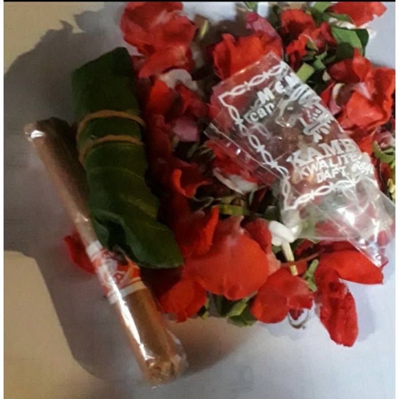 

kembang datuk buat acara sembayang