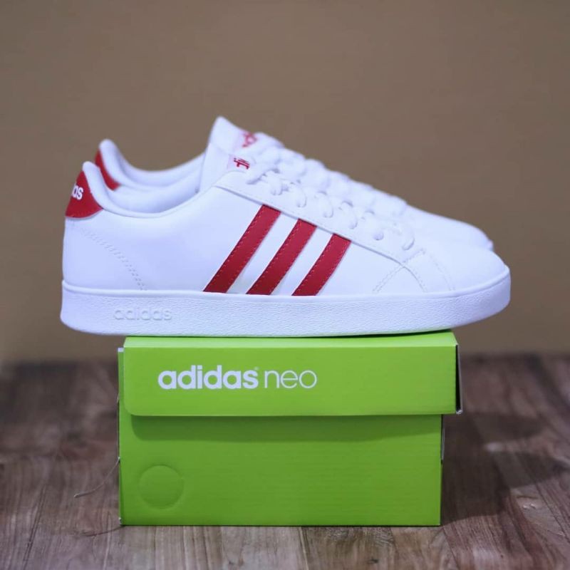 SEPATU WANITA ADIDAS NEO BASELINE WHITE STRIP RED ORIGINAL