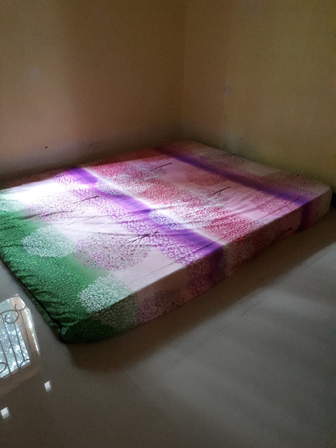 180x200x25 Sarung Kasur Busa Resleting