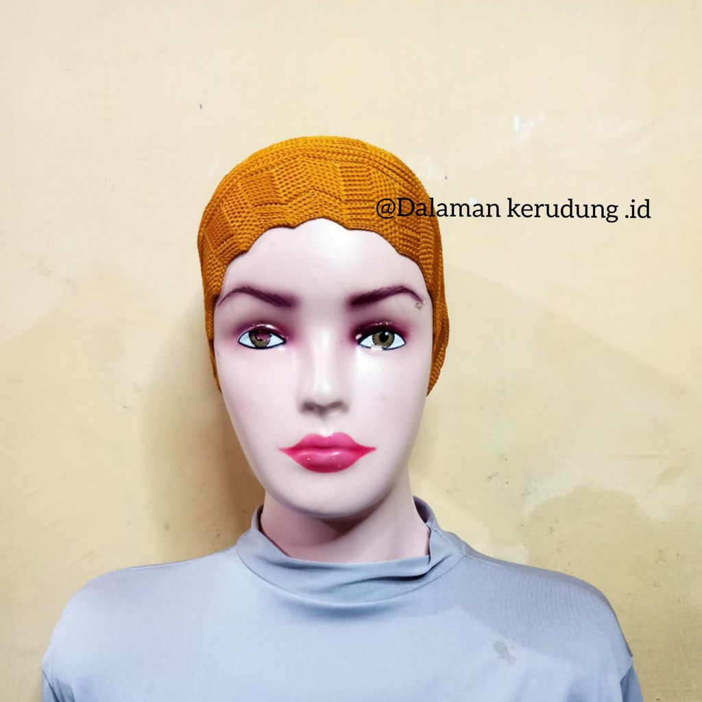 Daleman ciput r Nama Produkajut kupluk model hoodie hat tutup belakang (zigzag)