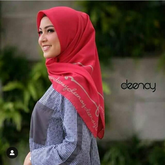 Deenay new plain border red