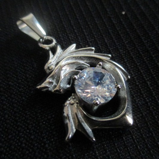 Liontin Stainless Steel NAGA HQ