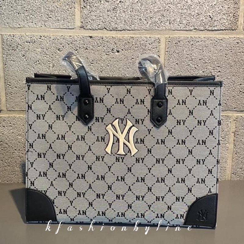 MLB Monogram Diamond Jacquard Shopper Bag New York Yankees (GREY)
