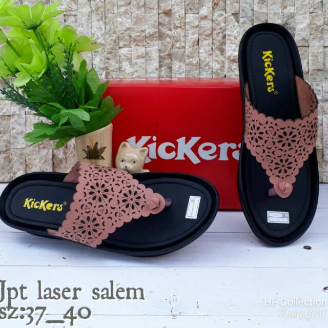  Sandal  japit jepit kickers  laser  grade ori mudah dan bagus 