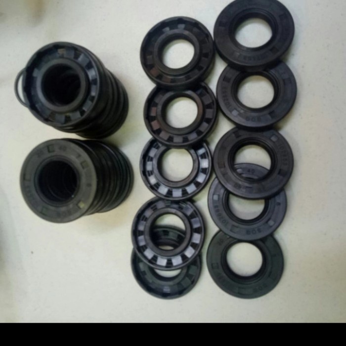 Jual Oil Seal TC. 10 20 5 nbr