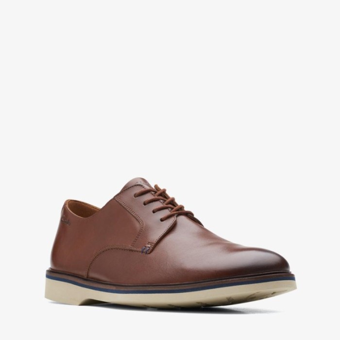 

PROMO!!! CLARKS KULIT TAN GELAP POLOS MALWOOD ORIGINAL 100% TERMURAH