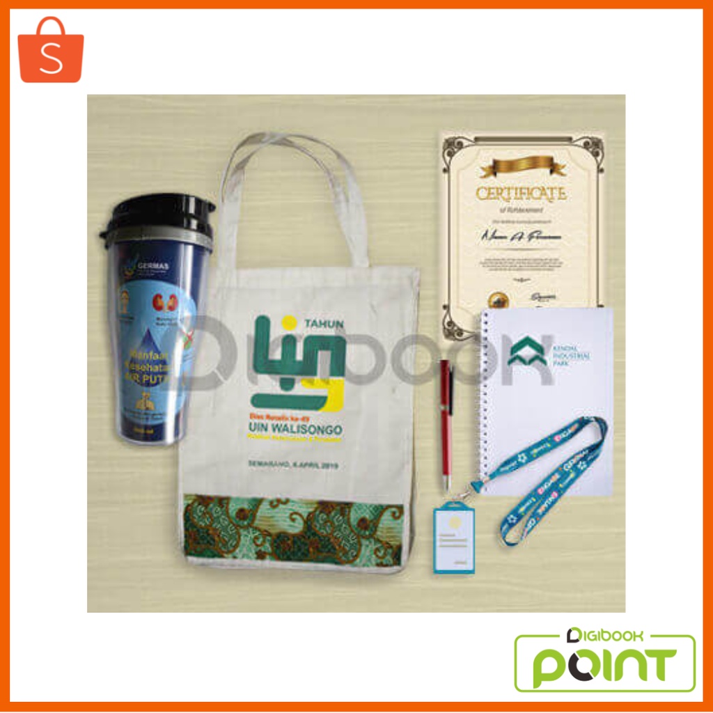 

Paket Seminar Kit Silver Isi 6 Tas Blacu Pulpen Notebook A5 Lanyard Sertifikat Tumbler