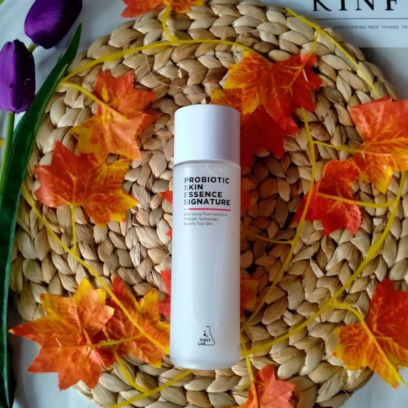 First Lab Probiotic Skin Essence Signature