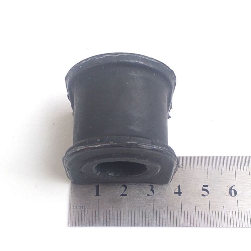 Karet stabilizer depan Toyota Avanza Xenia bela roti