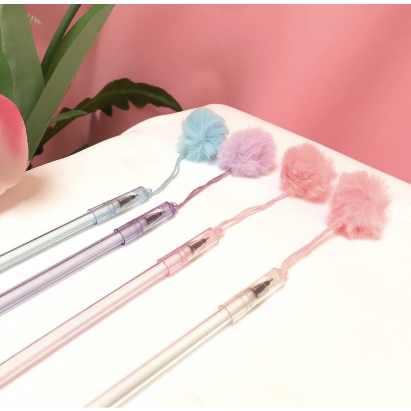 

PULPEN POMPOM UNIK PEN LUCU BERKUALITAS
