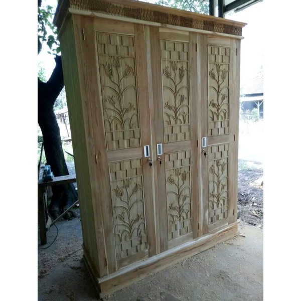 LEMARI PAKAIAN MINIMALIS MURAH ALMARI KAYU JATI TUA JEPARA MEWAH