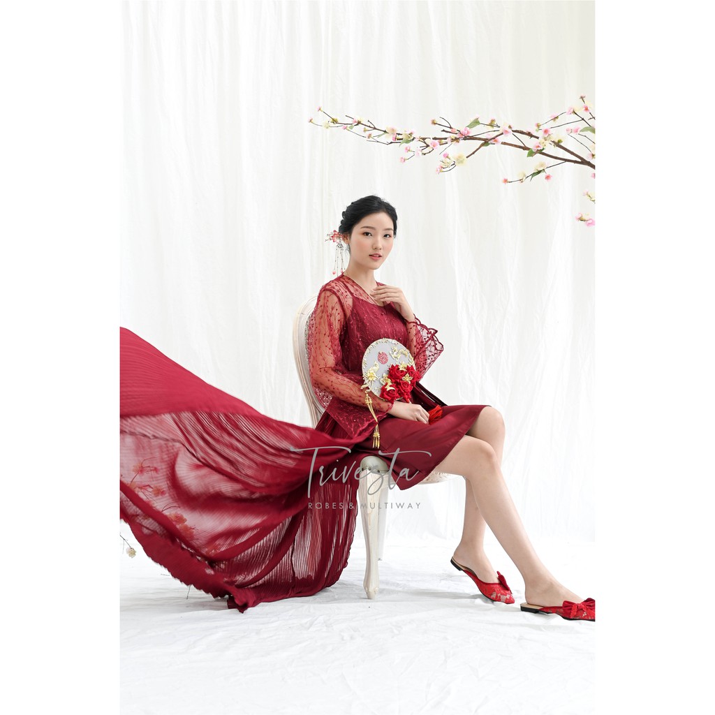 Clarkia Robe in Maroon - Sangjit Tingjing Lamaran Robe Kimono Pengantin