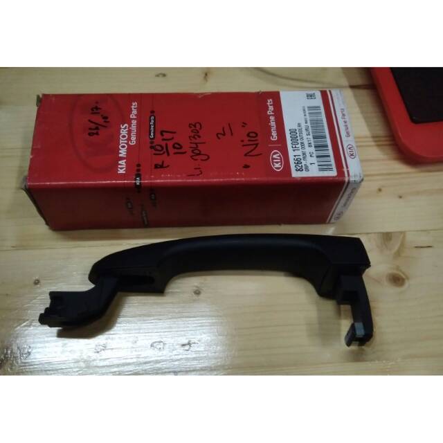 Handle pintu luar kia Sportage 2 tarikan pintu luar kia